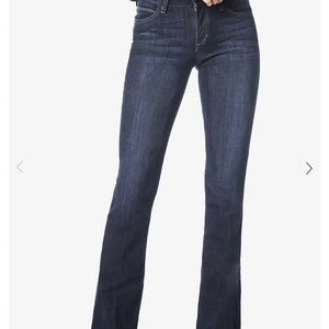 Joe’s Jeans {Honey Fit}